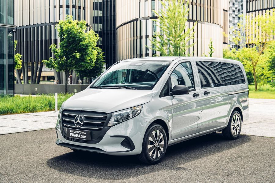 Mercedes Benz VIto Tourer